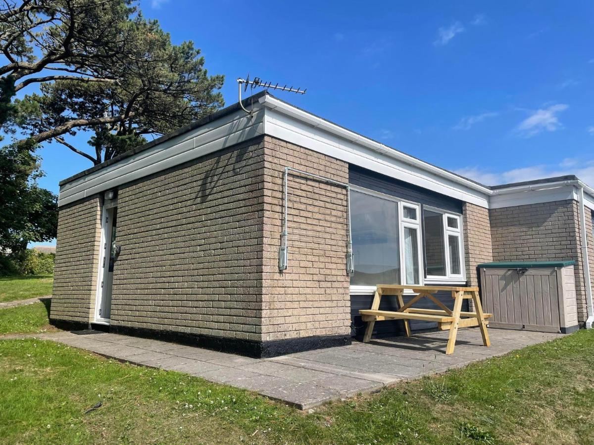 2 Bedroom Holiday Chalet Near Bude Kilkhampton Εξωτερικό φωτογραφία