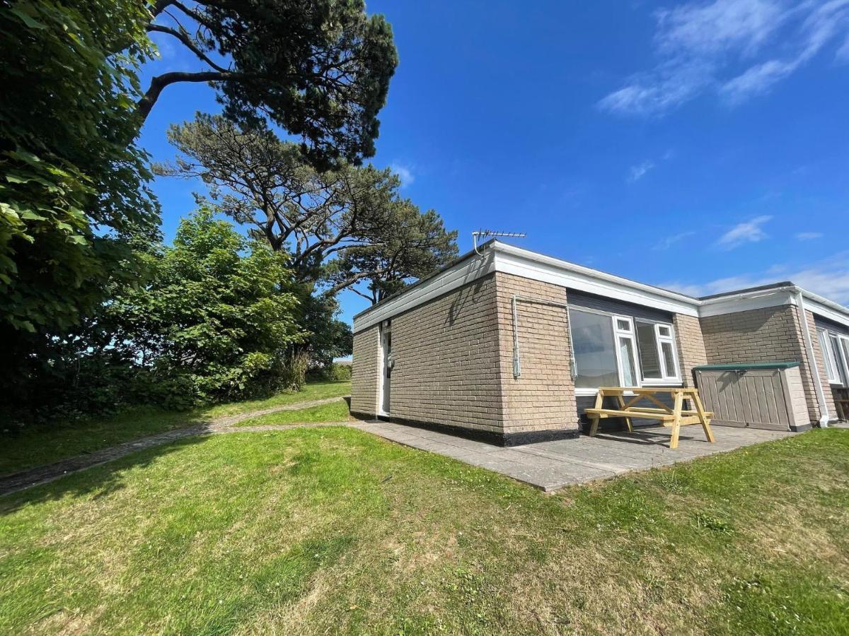 2 Bedroom Holiday Chalet Near Bude Kilkhampton Εξωτερικό φωτογραφία