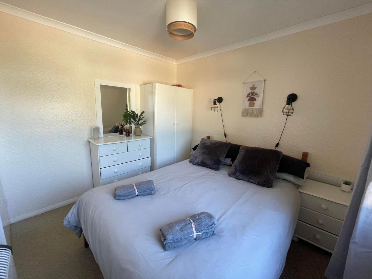2 Bedroom Holiday Chalet Near Bude Kilkhampton Εξωτερικό φωτογραφία
